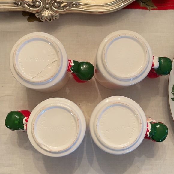 Vintage Ceramic Christmas House Of Loyd Christmas Elves NOEL Mugs. Set o… - Picture 4 of 7